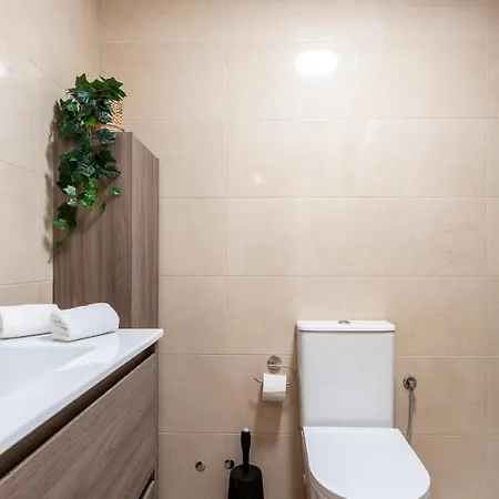 Apartment Charming Near Beach, Sea View Terrace Torremolinos